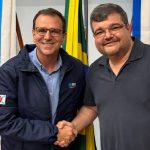 O prefeito Eduardo Paes recebe o coleguinha Dr. Rubão, de Itaguaí: roteiro de pré-candidato a governador em 2026