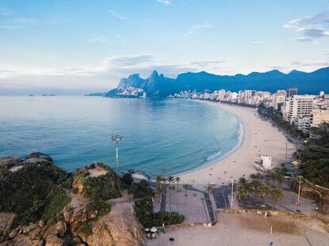 Arpoador, uma das áreas icônicas da Zona Sul: decreto estabelece que área agora é de especial interesse turístico