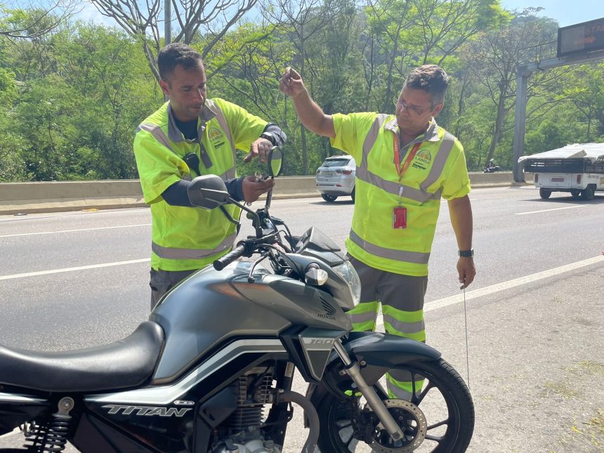 Motociclistas ganham antenas antilinhas de pipa em ação da Lamsa