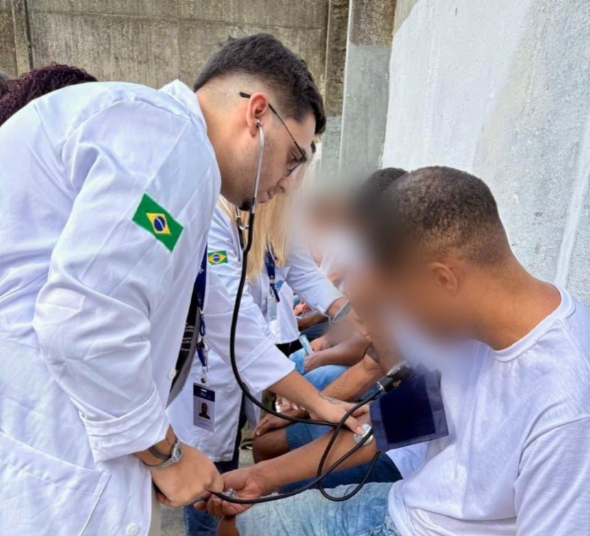 Sem receber os repasses do estado há três meses, prefeitura anuncia que vai interromper atendimento aos presos no Rio