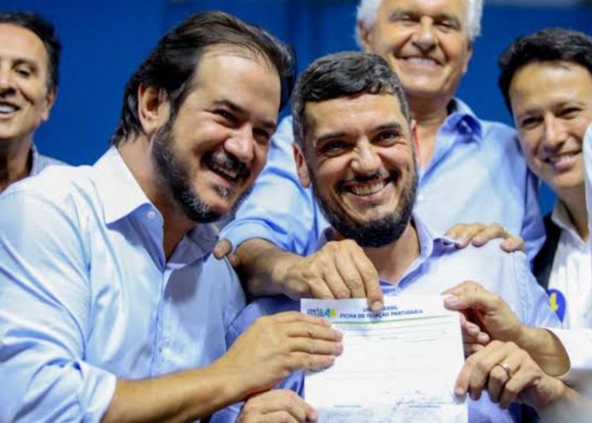 O presidente do União, Antonio Rueda, no dia da filiação do presidente da Assembleia, Rodrigo Bacellar: mandachuva da Federação União Progressista afirma que a pré-candidatura própria ao governo do estado seguirá seu curso