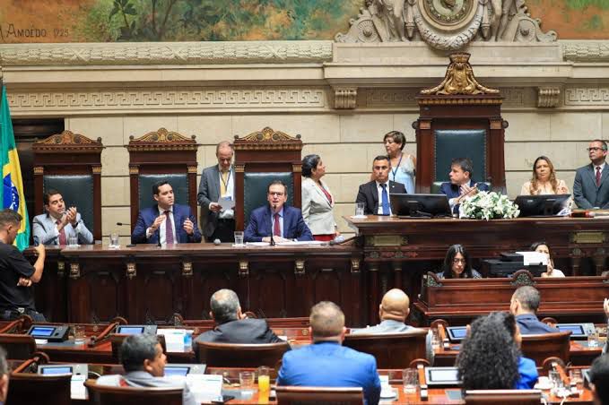 Eduardo Paes na Câmara do Rio: para marcar o início do semestre legislativo, desta vez, o prefeito preferiu fazer um almoço no Palácio da Cidade