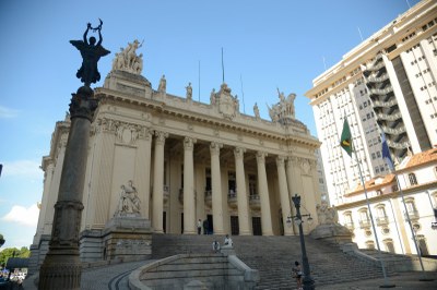 Após recomendação do MPF, BNDES vai ouvir população em projetos para o Centro do Rio