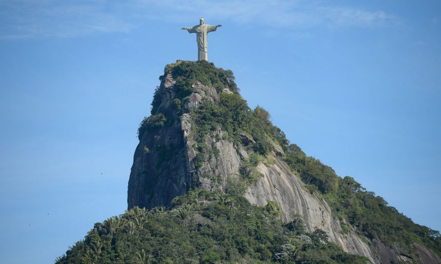 Justiça Federal do Rio decide que área do Cristo Redentor pertence à União