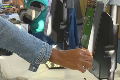 Primeiro dia obrigatório do Jaé tem dúvidas e transtornos para passageiros no Rio