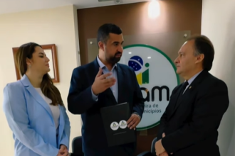 Prefeito Teresópolis, Leonardo Vasconcellos, assume presidência estadual da União Brasileira de Apoio aos Municípios