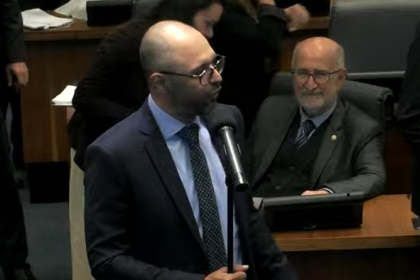 Knoploch defende meritocracia na gestão da PM e reforça tensão com o coronel Menezes