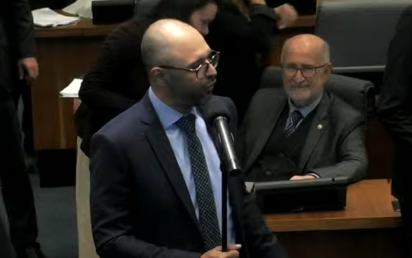 Knoploch defende meritocracia na gestão da PM e reforça tensão com o coronel Menezes