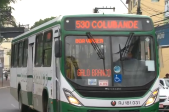 Proibição de som alto em transportes intermunicipais é aprovada na Alerj