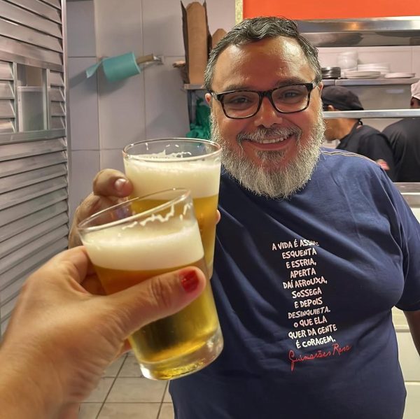 Morre no Rio o chef Rodrigo Mendes, fundador do restaurante Costelas 60 Morre no Rio o chef Rodrigo Mendes, fundador do restaurante Costelas