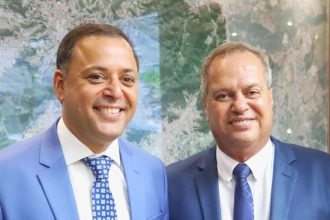 Presidente da Câmara de Niterói assume prefeitura durante viagem de Rodrigo Neves e da vice-prefeita