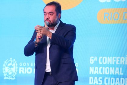 Governador faz discurso de abertura da Conferência Estadual das Cidades