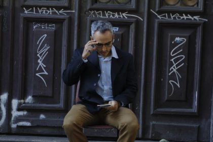 Espetáculo ‘O Nome do Rato’ estreia Rio com reflexão sobre invisibilidade social