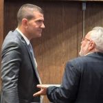 Douglas Ruas conversa com o ex-deputado Luiz Martins: é pré-campanha que chama?