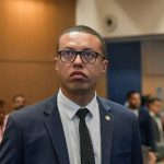Douglas Gomes, o deputado que propôs um projeto contra o gatonet, recebe ameaças e registra a ocorrência na delegacia