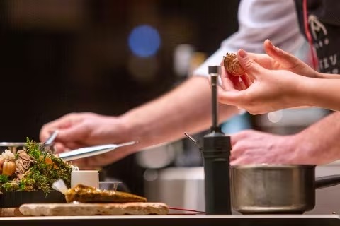 Turismo do município vai patrocinar com R$ 3,2 milhões evento na Espanha com chefs do Rio