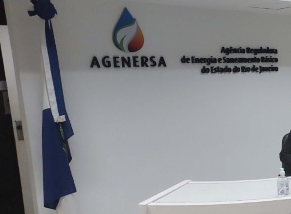 Delegados em série: Castro reconduz presidente e indica novo conselheiro para a Agenersa