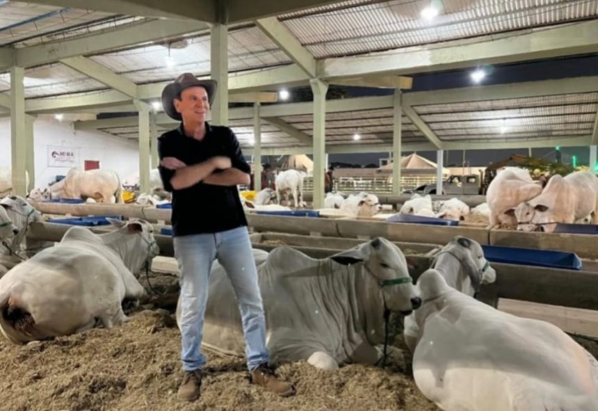 Tour pelo interior: Paes desembarca do Paraguai e vai direto para Campos — mas não encontra Wladimir