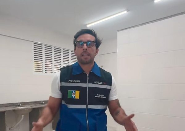 Feitiço contra o feiticeiro: Itaguaí tem ação contra terceiro mandato de... Haroldinho, presidente da Câmara
