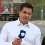 Deputado ligado à Universal deixa orações na TV de lado para virar Celso Russomanno carioca
