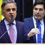 Aécio Neves (à esquerda) está prestes a retomar o comando do PSDB nacional, o que pode atrapalhar (e muito) os planos do carioca Luciano Vieira, que pretendia assumir a presidência do partido no Rio
