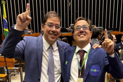 Os presidentes estadual e municipal do PL, Altineu Côrtes e Bruno Bonetti: partido não quer lançar candidato a governador, e diz que a prioridade é ter as duas vagas para o Senado