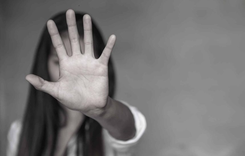 Aprovada isenção da taxa de inscrição em concursos públicos para vítimas de violência doméstica