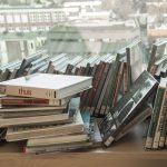 books 5372392 1280