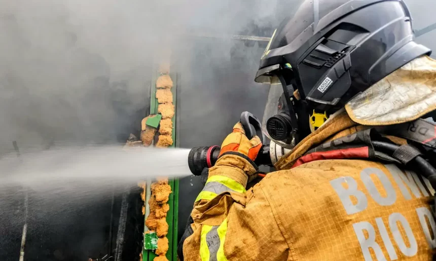 Como fênix: prefeitura fecha licitação de R$ 74 milhões para reconstrução do mercado da Uruguaiana, destruído por incêndio