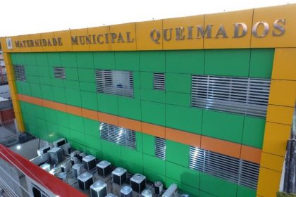 MP denuncia desvio de R$ 4 milhões e fraudes na gestão do Hospital Maternidade de Queimados