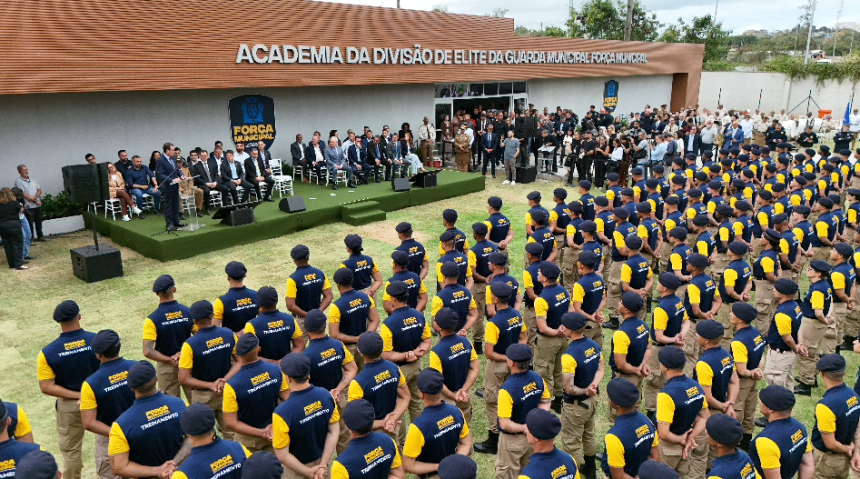 Prefeitura inaugura academia de formação da divisão armada da Guarda com 282 agentes
