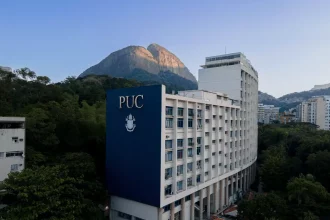 PUC vai lançar curso de Medicina em 2026, com apoio de hospital público