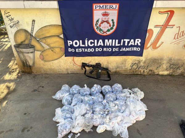 Dois suspeitos morrem e quatro são presos em operação do Bope em Duque de Caxias