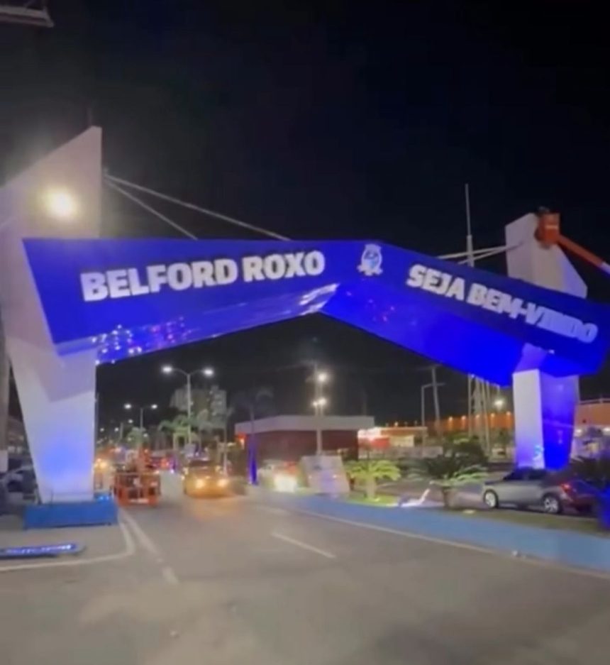 Novo pórtico de Belford Roxo, nas cores de Márcio Canella, é inaugurado