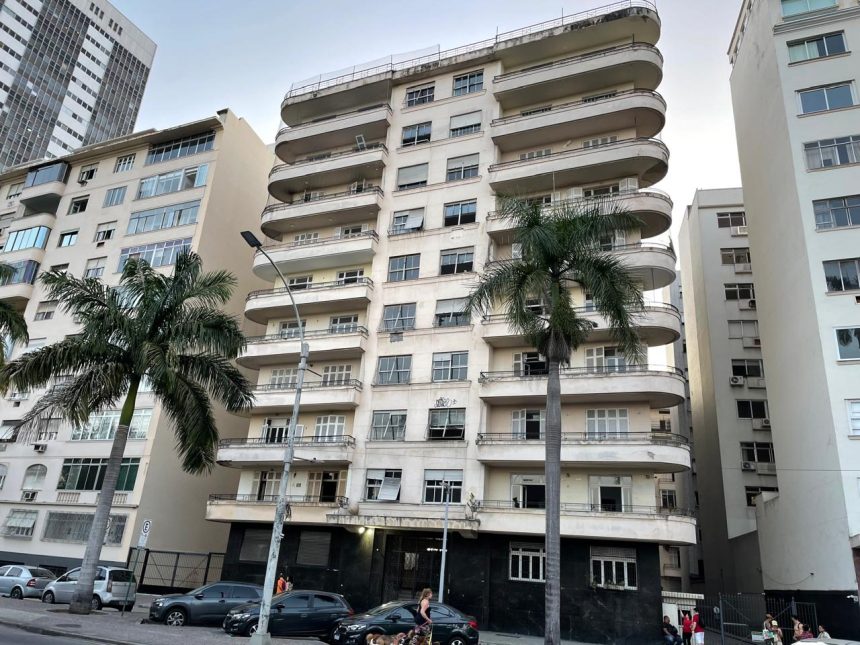 Edifícios 'Trigêmeos do Flamengo' são totalmente desocupados por decisão judicial