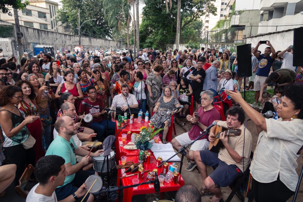 Roda para Aldir Blanc vai cantar até músicas inéditas, neste domingo, na Tijuca 62 WhatsApp Image 2025 09 04 at 16.30.27 1