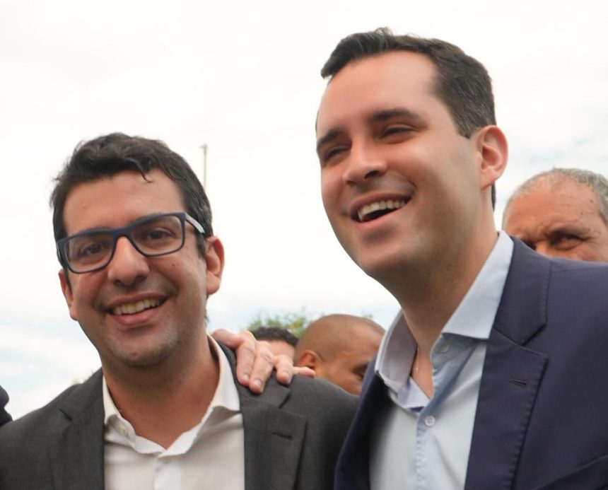 Os novos melhores amigos de infância: o secretário municipal de Administração, Marcelo Queiroz, e o vice-prefeito, Eduardo Cavaliere, estão cada vez mais próximos
