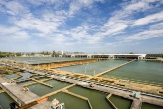 Estação do Guandu, da Cedae: estado contrata consórcio para preparar a abertura do capital do que restou da bilionária companhia de saneamento do Rio