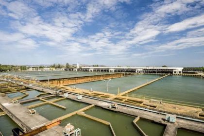 Estação do Guandu, da Cedae: estado contrata consórcio para preparar a abertura do capital do que restou da bilionária companhia de saneamento do Rio