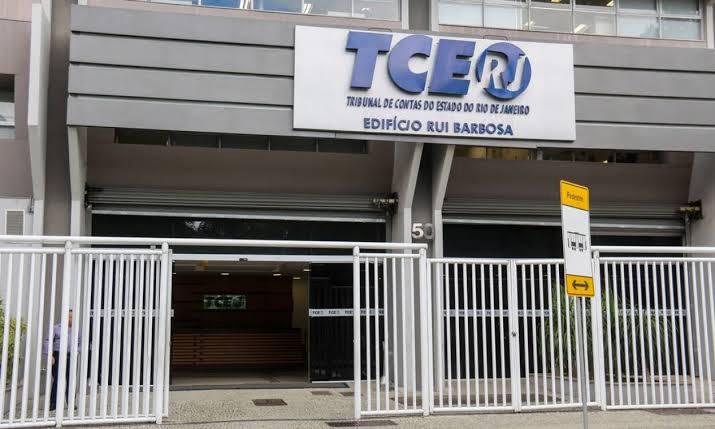 O Tribunal de Contas do Estado (TCE), que havia suspendido a licitação da Cedae para a construção da nova estação de tratamento de água em Nova Iguaçu, conhecida como Guandu 2, voltou atrás e liberou a obra