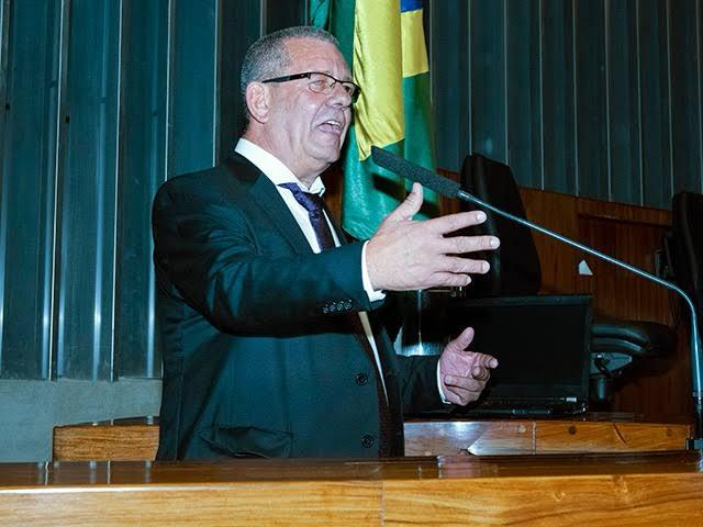 O deputado Ricardo da Karol está garantido no cargo: o ministro André Mendonça, do Tribunal Superior Eleitoral (TSE), extinguiu o processo por causa de um erro do PDT