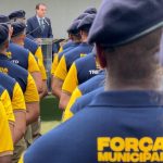 O prefeito Eduardo Paes (PSD) publicou um decreto instituindo o Sistema de Segurança Municipal, "com a finalidade de promover a formulação, implementação e coordenação da política de Segurança Pública no município do Rio".