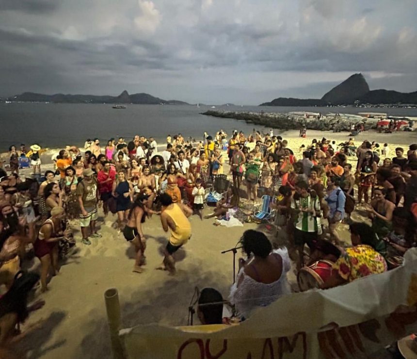 Bora lá para a Prainha da Glória, onde acontece hoje o Som do Mangue: tem ainda festival de cervejas, mega evento de arte e uma comédia de circo