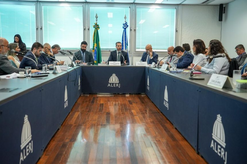 A Comissão de Constituição e Justiça (CCJ) da Alerj começa, nesta quarta-feira (17). a analisar os projetos de mudanças tributárias enviadas pelo governador Cláudio Castro (PL)