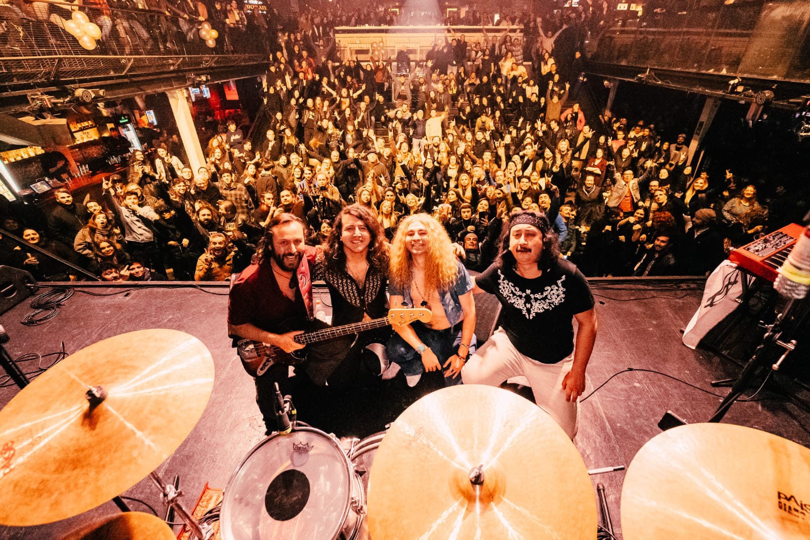 Show da banda Black Dog The Led-Zeppelin Experience: grupo fará apresentação única, no dia 24 de setembro, no Teatro Clara Nunes