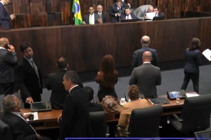 Plenário da Assembleia na votação da reestruturação da Polícia Civil: deputados aprovaram pacote de reestruturação dos quadros da Polícia Civil