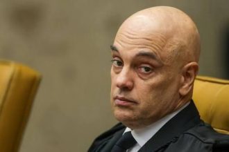 O ministro Alexandre de Moraes, do Supremo Tribunal Federal (STF), concedeu liminar suspendendo o dispositivo da Lei de Improbidade Administrativa que previa a redução pela metade do prazo de prescrição das ações