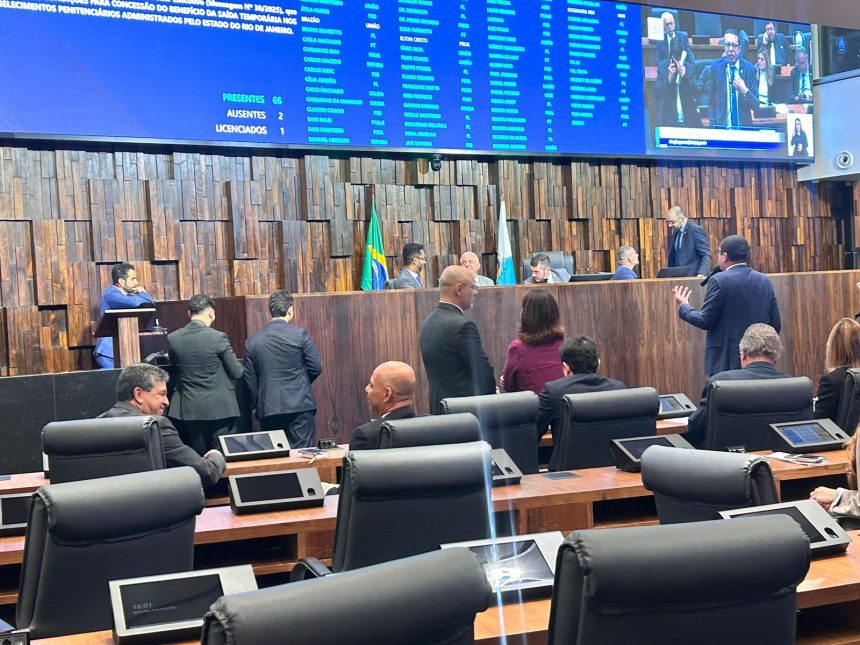 Alerj aprova reajuste salarial para auditores da Controladoria do estado - Foto: Alerj