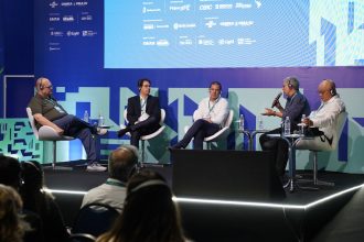 O sonho da casa própria está vivo para metade das famílias cariocas, é o que revela o painel "Mudanças de comportamento do consumidor", no Rio Construção Summit
