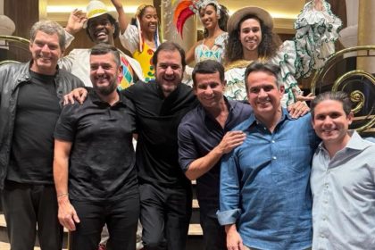 Centrão no Roxy Dinner: Alexandre Accioly (à esquerda), Rodrigo Bacellar, Antonio Rueda, Doutor Luizinho, Ciro Nogueira, e Hugo Motta na noite de Copacabana